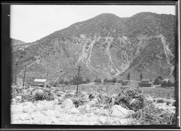 Mentone Generating Station and operators cottages