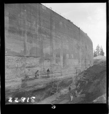 Big Creek, Huntington Lake Dams - Dam 2 Upstream face