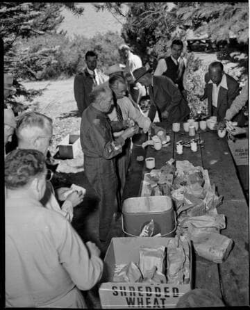 Big Creek Valley Editors Tour: group having lunch in the field