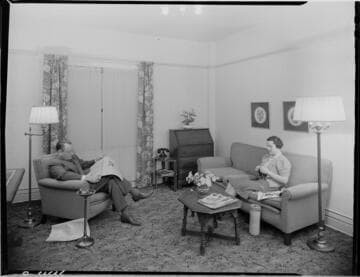 Engstrum Hotel Apartments folder