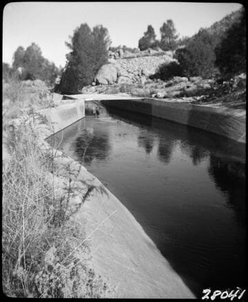 Borel Powerhouse - Borel Canal