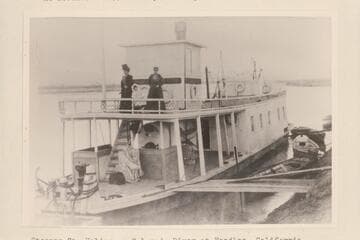 Steamer "St. Vallier" on Colorado River