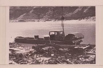 Arth Chaffin's ferry at Hite