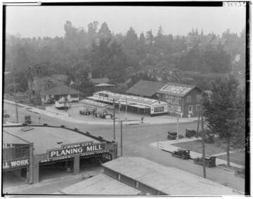 Velano Service Station, 79 South Vernon, Pasadena. 1928
