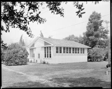 Classroom building, Polytechnic Elementary School, 1030 East California, Pasadena. April 29, 1938