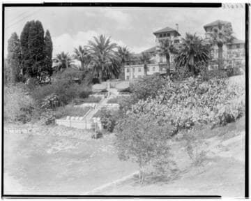 Raymond Hotel, 1200 South Fair Oaks, Pasadena. 1929