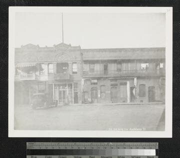 311, 315, 317 & 319 Apalabasa St